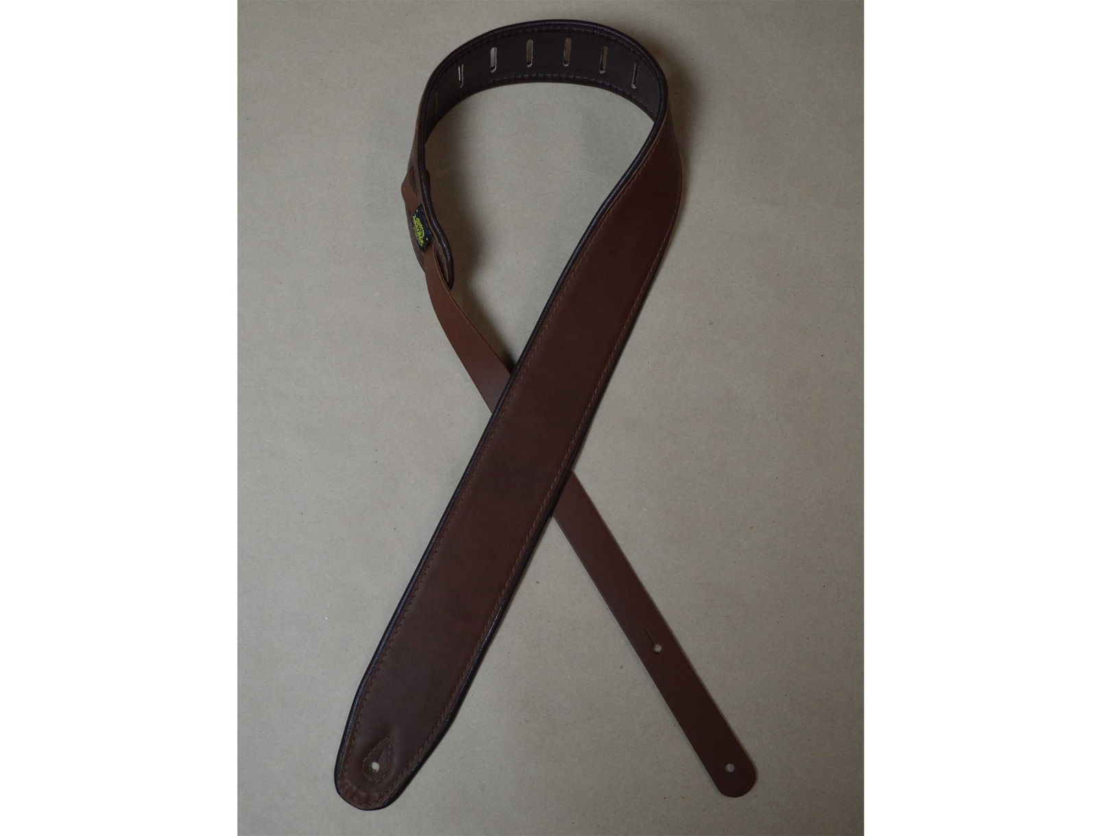 Colonial leather shop guitar straps
