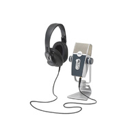AKG Podcaster Essentials Kit