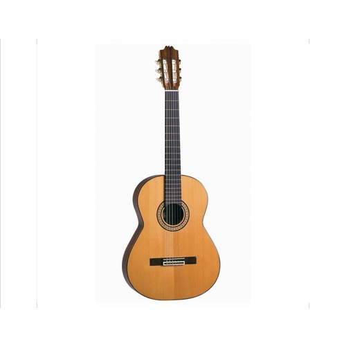 ADMIRA Paloma Classical Guitar