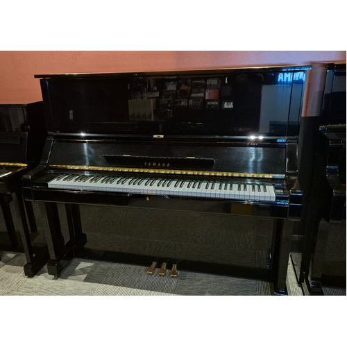 YAMAHA UX Upright Acoustic Piano - Used